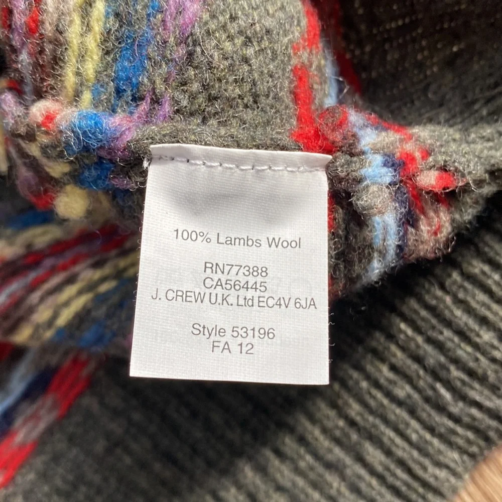 J. Crew 100% lamb wool crewneck sweater. - Picture 7 of 8